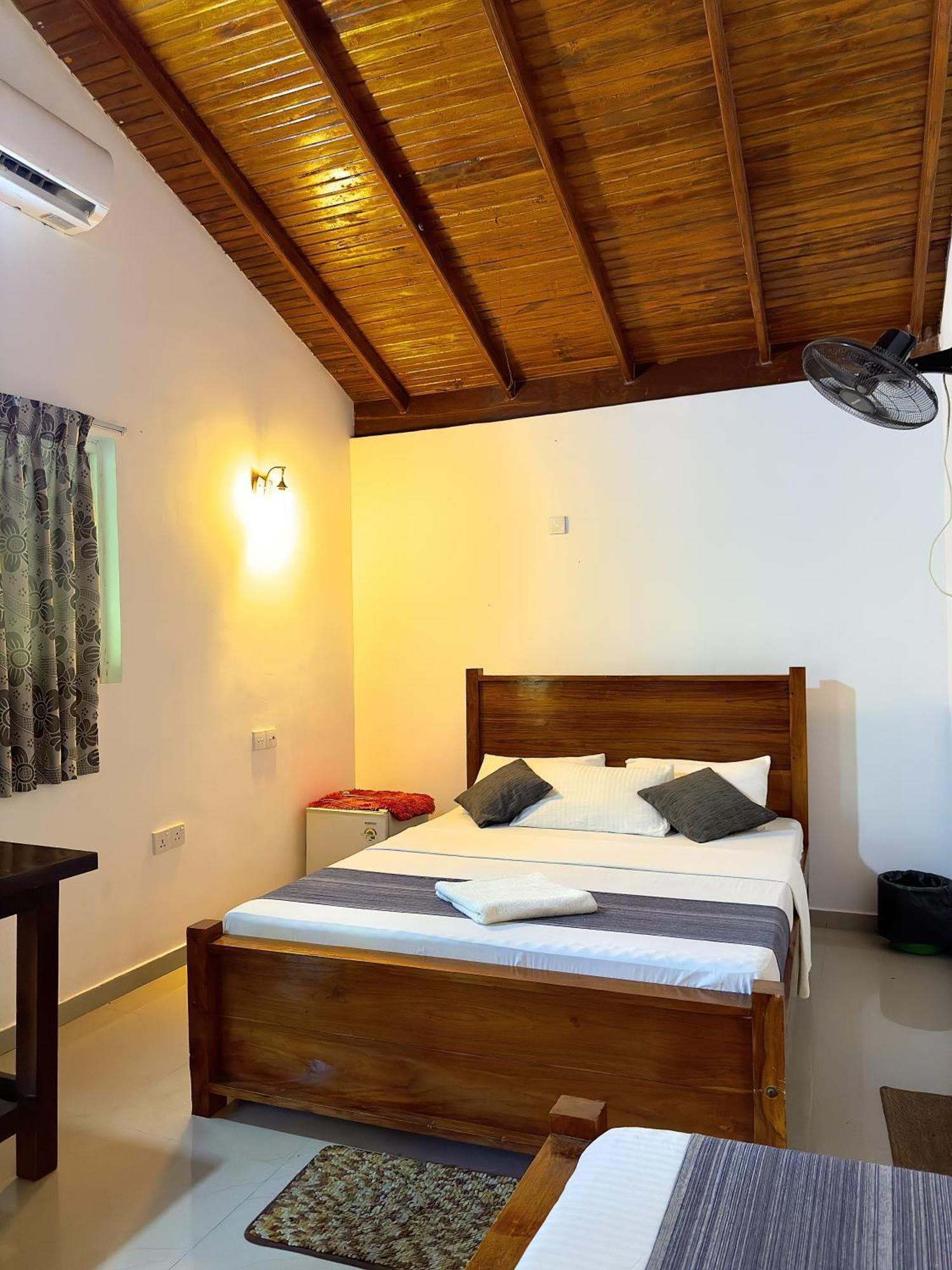 Birds Paradise Inn Udawalawe Eksteriør bilde